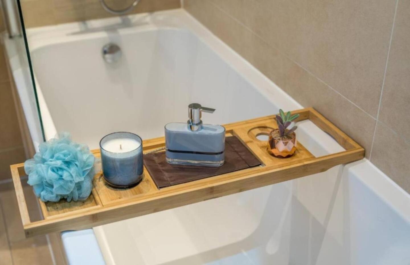 Niru Experience Luxury Boutique Garden 2Bd 2Ba Appartement Londen Buitenkant foto