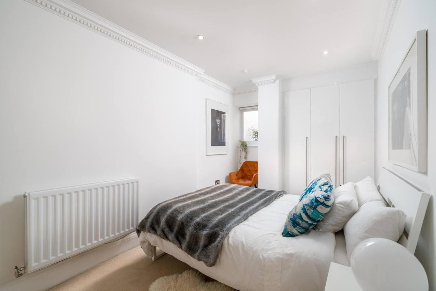 Niru Experience Luxury Boutique Garden 2Bd 2Ba Appartement Londen Buitenkant foto